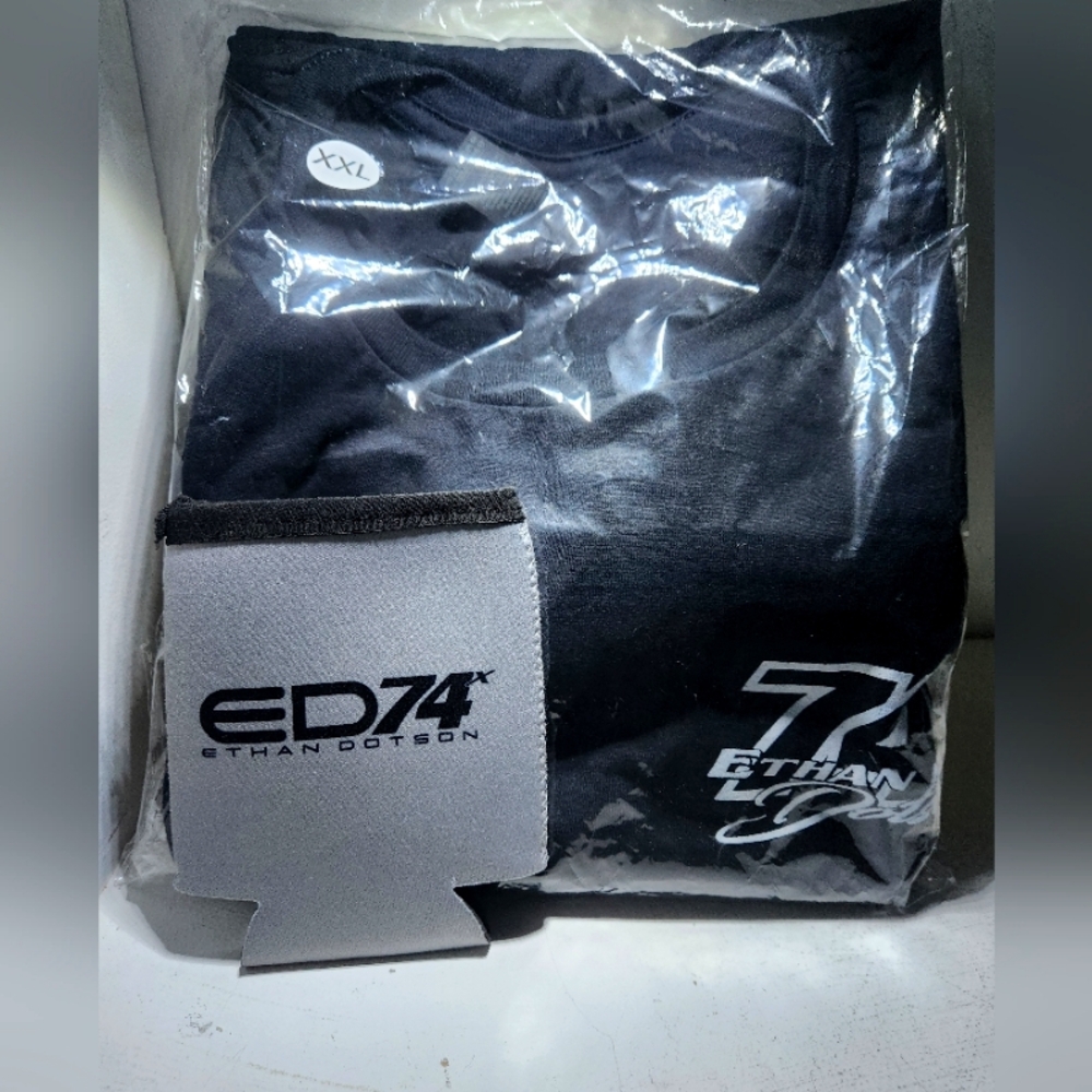🏎Race Day Ready! Ethan Dotson XXL Shirt & Drink Holder ✅️ NIP